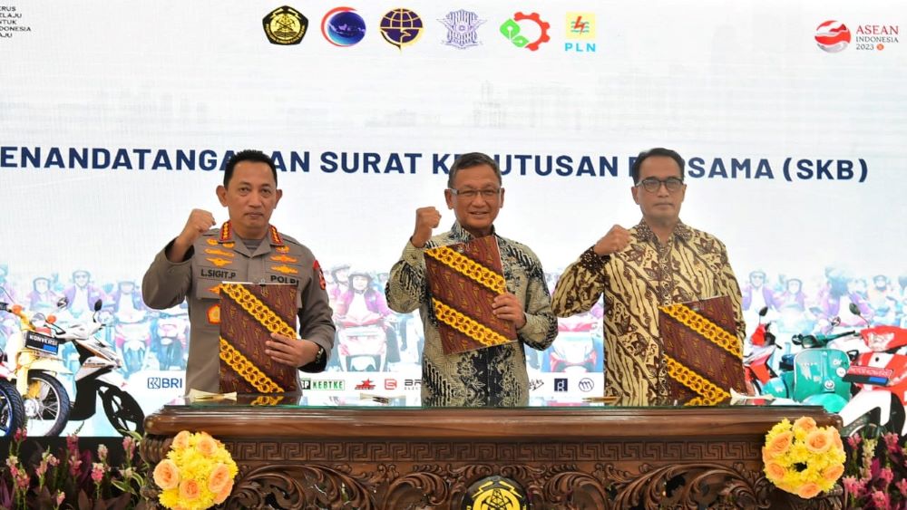Kapolri Siap Dukung Konversi Kendaraan Listrik 