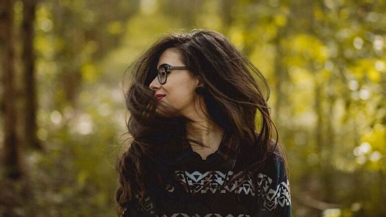 Cari Tahu Kepribadian Wanita Lewat Potongan Rambut