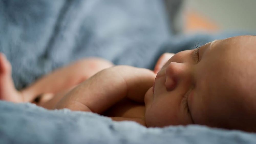 Bayi Dari Ayah dengan Gangguan Mental