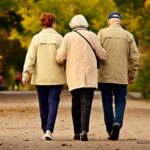 Berjalan Kaki dengan Lambat