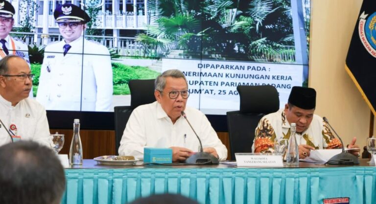 Benyamin Davnie Sambut Studi Tiru Pemkab Padang Pariaman