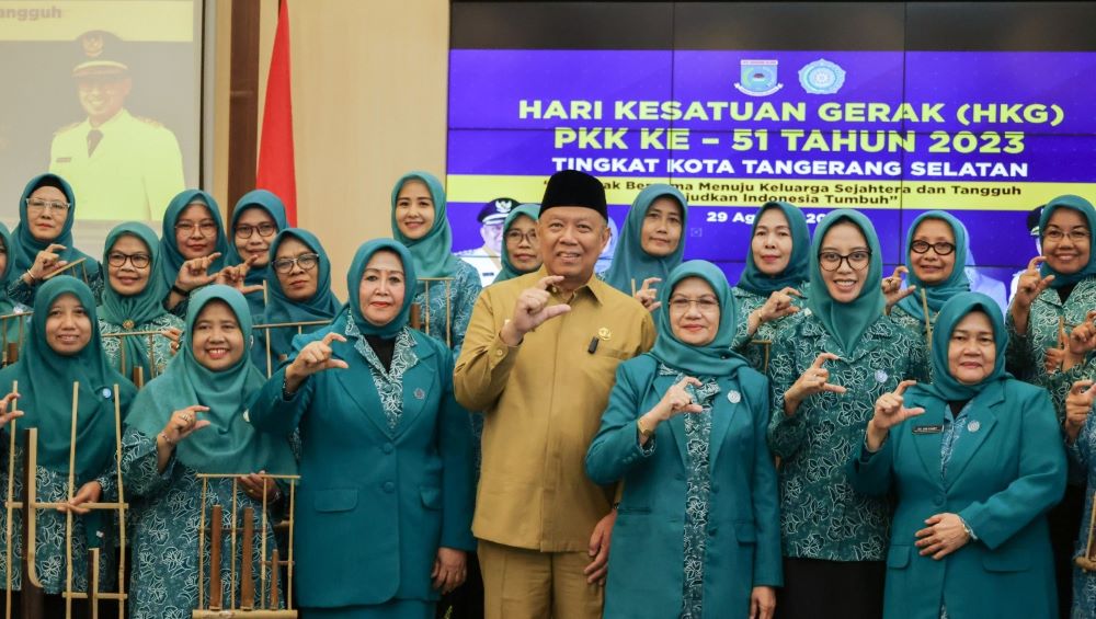 Benyamin Davnie Ajak untuk Lakukan Penanaman Pohon