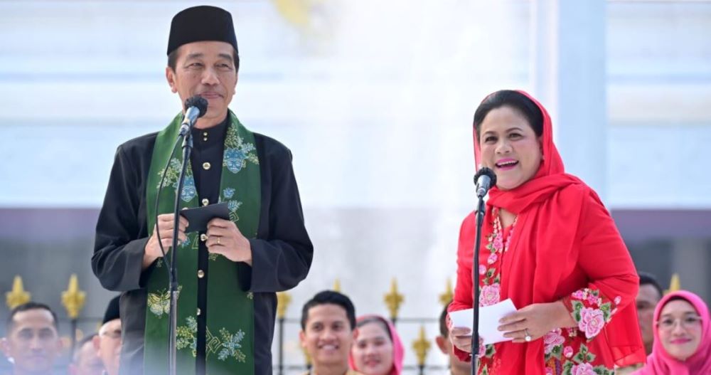 Jokowi Ingin Masyarakat Kembali Gemar Kenakan Kebaya