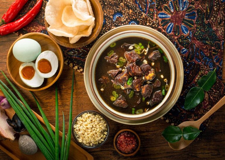 Rawon Jadi Sup Terenak di Dunia Versi Taste Atlas