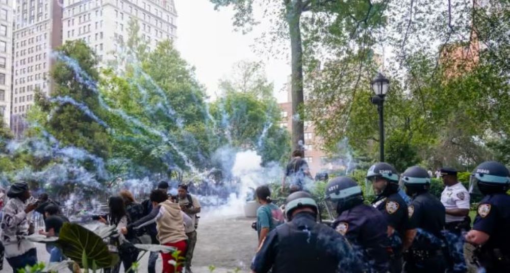 YouTuber Kai Cenat Bikin Rusuh di Taman New York