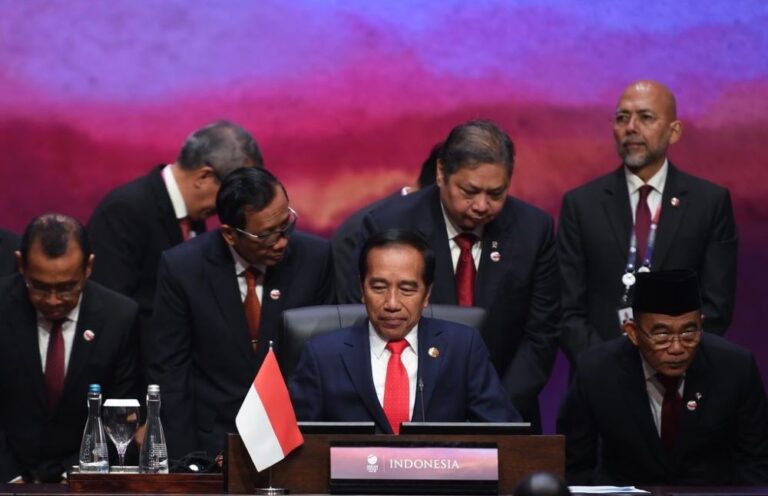 Jokowi Tegaskan ASEAN Harus Lebih Kompak dan Gesit