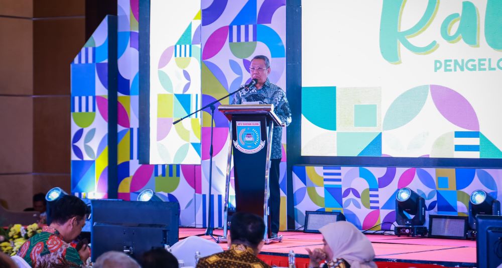 Wali Kota Tangsel Benyamin Davnie Bersama Dirjen Bina Keuda Kemendagri Buka Rakernas Pengelolaan Keuangan Daerah 2023