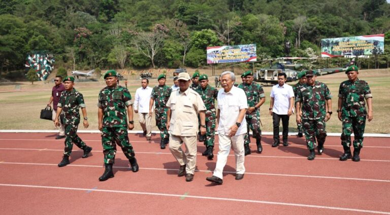 Prabowo Tinjau Detail Pembangunan Gedung Akmil Sampai ke Dapur