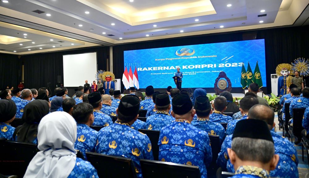 Jokowi Dorong Ekosistem Kerja ASN Pacu Individu Berprestasi dan Inovatif