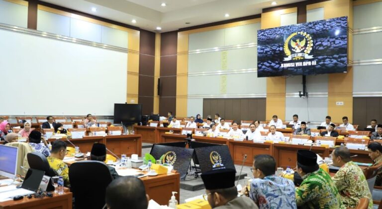 DPR dan Kemenag Bentuk Panitia Kerja, Bahas Biaya Haji 2024