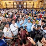 Gibran Ajak Warga Jambi Nonton Konser Musik Bareng Sambil Borong Es Teh Gelas