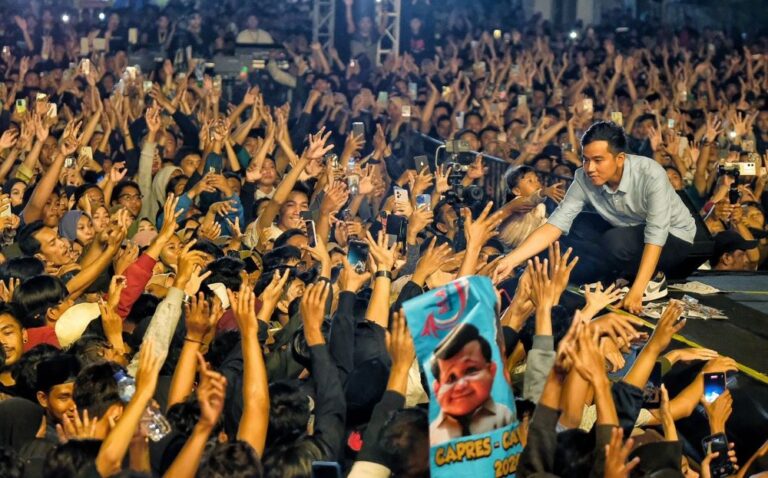 Gibran: Beda Pilihan Gak Apa-apa, Sing Penting Seduluran Kabeh