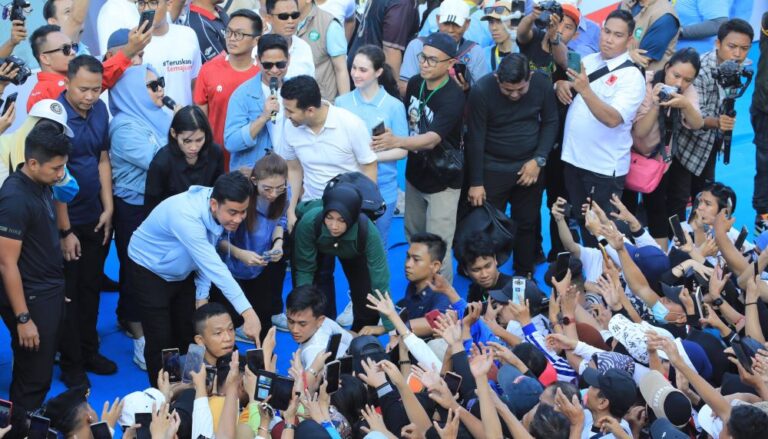 Gibran, Muzani hingga Gubernur Hadiri Jalan Sehat Bersama Puluhan Ribu Masyarakat Sulsel