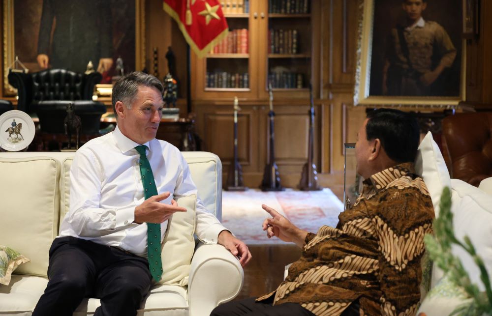 Prabowo Sambut Hangat Menhan Australia di Hambalang, Perkuat Kemitraan Pertahanan