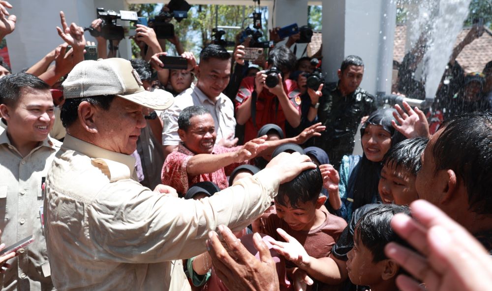 Resmikan 15 Titik Air Bersih di Banten, Prabowo Diteriaki 'Presiden'