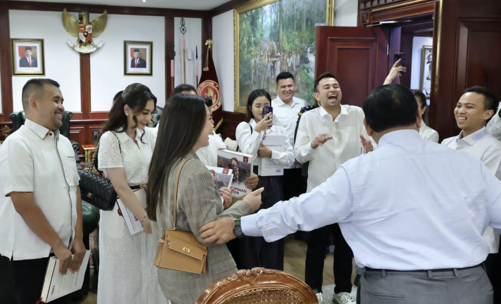Prabowo Dikunjungi Cipung dan Raffi Nagita ke Kemhan: Double Gemoy