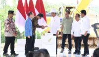 Jokowi Letakkan Batu Pertama Pembangunan Apartemen Berkonsep Hijau di IKN