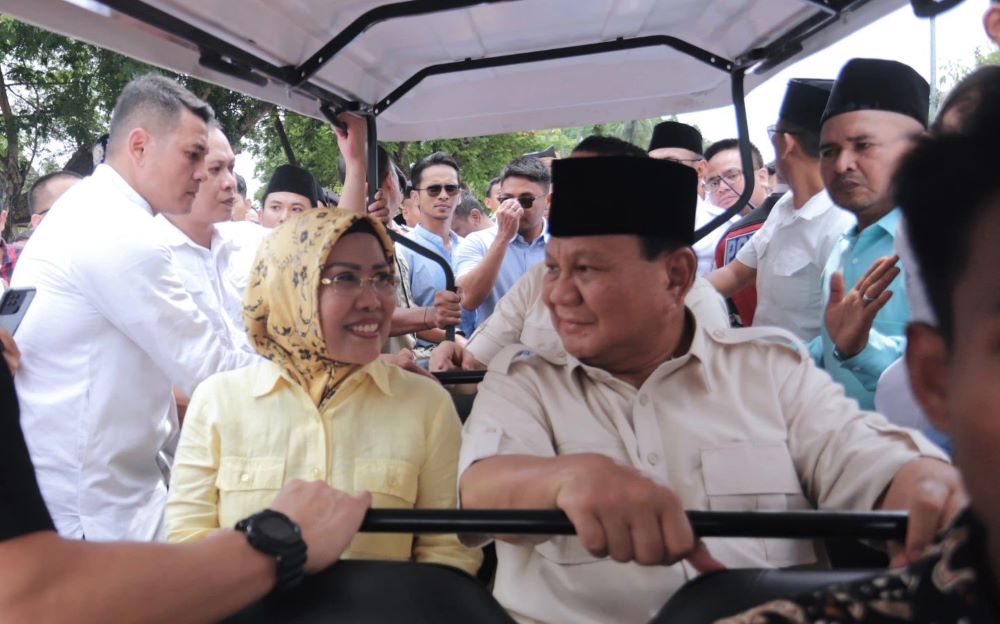 Disambut Ribuan Pendekar Banten, Prabowo Ziarah ke Makam Sultan Maulana Hasanuddin