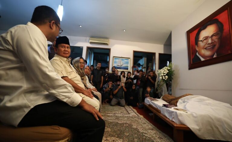 Prabowo Kenang Sosok Rizal Ramli: Beliau Sahabat Saya, Intelektual yang Idealis