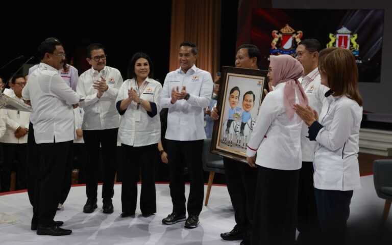 Prabowo: Pengusaha Cari Untung, Tapi Petani, Buruh, Rakyat Juga Harus Untung