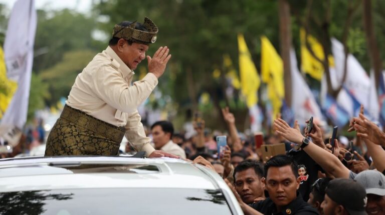 Prabowo 'Sapu Bersih' Sumatera dalam 2 Bulan Terakhir, Temui Masyarakat ke 10 Provinsi