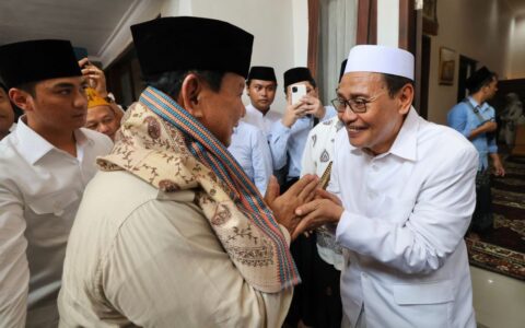 Pimpinan Ponpes Genggong: Hidup Prabowo Sudah Diwakafkan untuk Indonesia