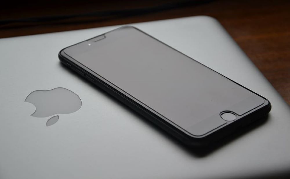 Vivo, Oppo dan Huawei Tersingkir, iPhone Rajai Ponsel 5G di China pada 2023