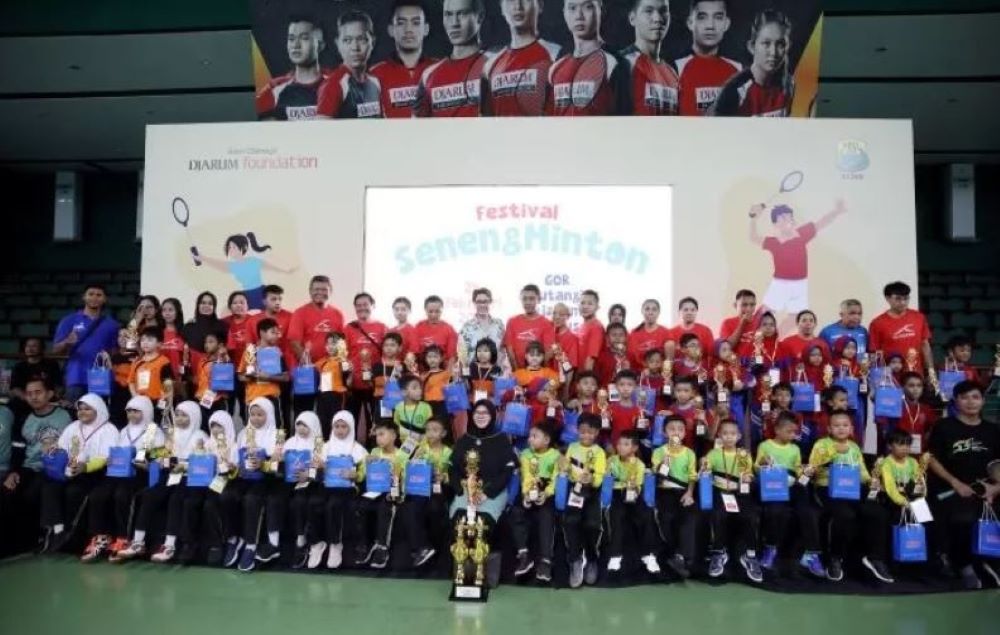 Ratusan Siswa SD dan MI di Kudus Antusias Ikuti Festival SenengMinton 2024
