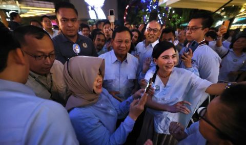 Hadiri Acara 'Rabu Biru', Prabowo Sebut Indonesia Butuh Keberlanjutan Pembangunan