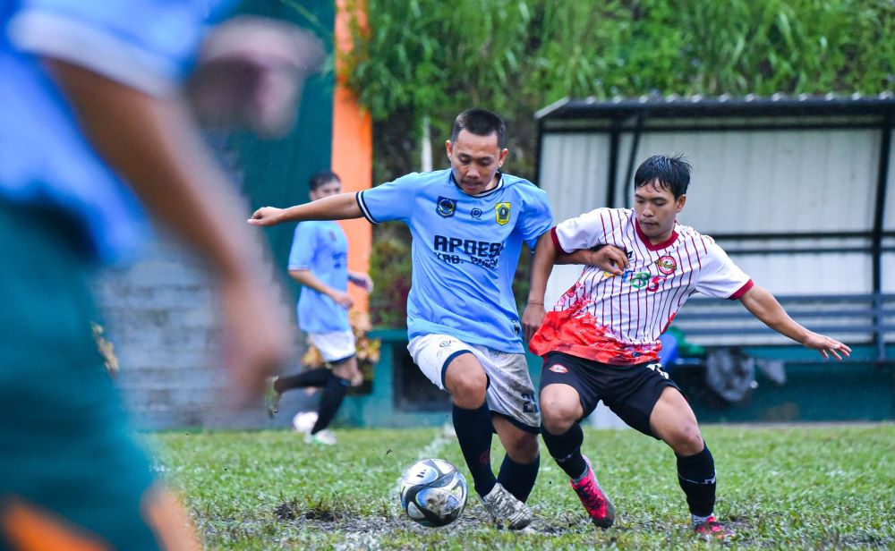 Jalin Silaturahmi, Volunteer FC PMI Tangsel Kalahkan APDESI FC 6-0 dalam Laga Persahabatan