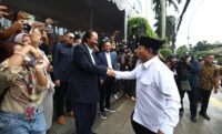 Berkunjung ke NasDem, Prabowo Terima Ucapan Selamat sebagai Presiden Terpilih dari Surya Paloh Secara Langsung