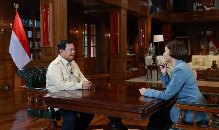 Prabowo Tekankan Urgensi Program Makan Siang dan Susu Gratis: Anak-anak adalah Masa Depan Kita